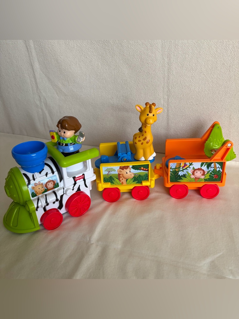 Vintage Fisher-Price Little People Safari/ Jungle Train and 2 Figures Set